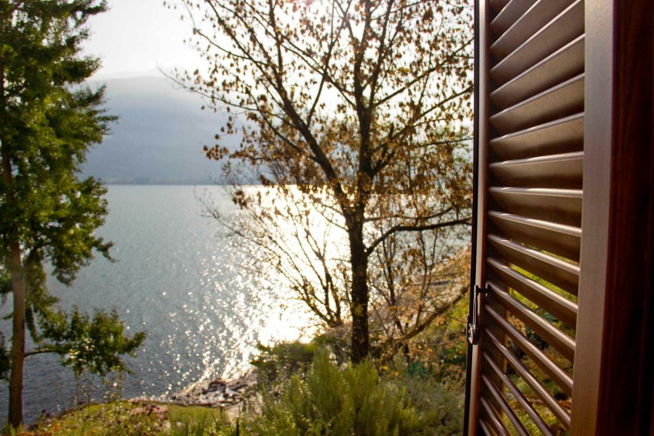 Lakefront Villa Del Pierangelo Кремия Экстерьер фото